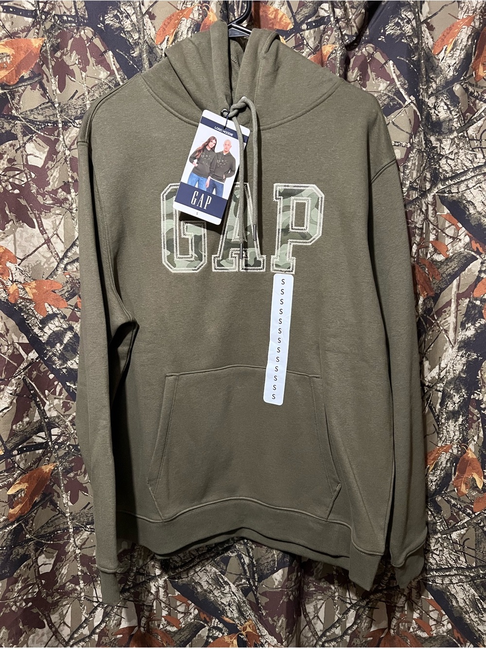 Gap hoodie NWT